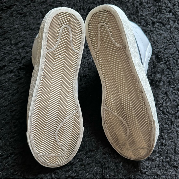 Women’s Nike Blazer Mid ‘77 - Picture 9 of 14